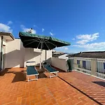 Attico Ampio E Luminoso Con Terrazza Panoramica Apartmán *