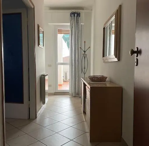 Attico Ampio E Luminoso Con Terrazza Panoramica