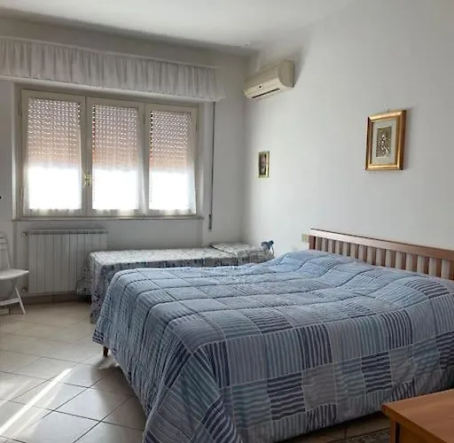 Attico Ampio E Luminoso Con Terrazza Panoramica Apartament Viareggio