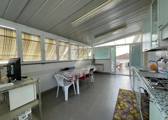 Attico Ampio E Luminoso Con Terrazza Panoramica