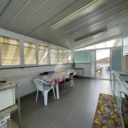 Attico Ampio E Luminoso Con Terrazza Panoramica