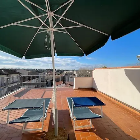 Attico Ampio E Luminoso Con Terrazza Panoramica *